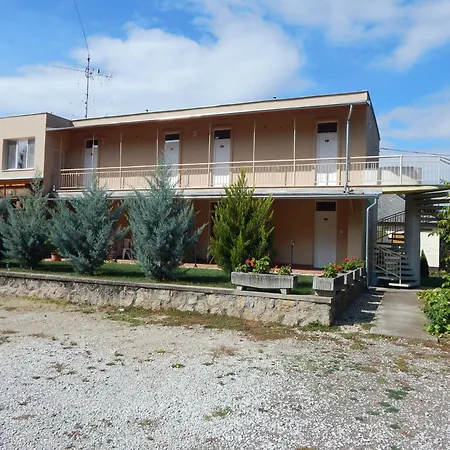 Agnes Vendeghaz Guest house Hajduszoboszlo